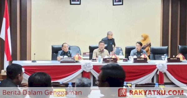 DPRD Parepare Gelar Paripurna Pandangan Umum Fraksi Tentang Ranperda RPJDP 2025-2045