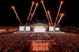 Konser Sheila On 7 ‘Tunggu Aku Di Makassar', Puaskan Dahaga 20.000 Sheila Gank Lewat 21 Lagu Andalan