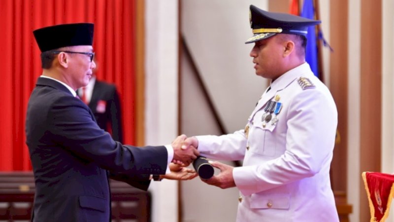 Pj Gubernur Sulsel Lantik Andi Winarno Jadi Pj Bupati Bone