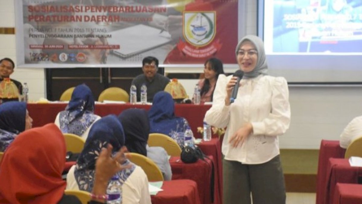 Budi Hastuti Sosialisasi Perda Penyelenggaraan Bantuan Hukum