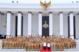 Pj Bupati Wajo Rakor Bersama Presiden Jokowi di IKN