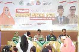 Pemkot Parepare dan Lazismu Kolaborasi Salurkan Bantuan Beasiswa Mentari