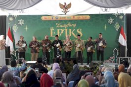 Ojk Kembangkan Program Ekosistem Pondok Pesantren Inklusi Keuangan Syariah Di Jawa Tengah