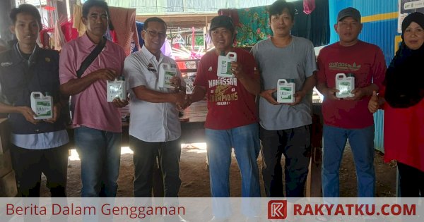 Pemkot Parepare Salurkan Bantuan Pupuk Hayati Pada 14 Kelompok Tani Lapadde