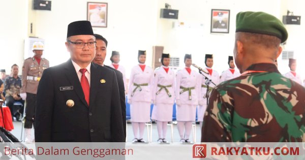 Penjabat Bupati Wajo Andi Bataralifu Kukuhkan 70 Paskibraka