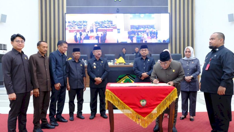 Ranperda APBD Perubahan Tahun 2024 Kabupaten Gowa Ditetapkan