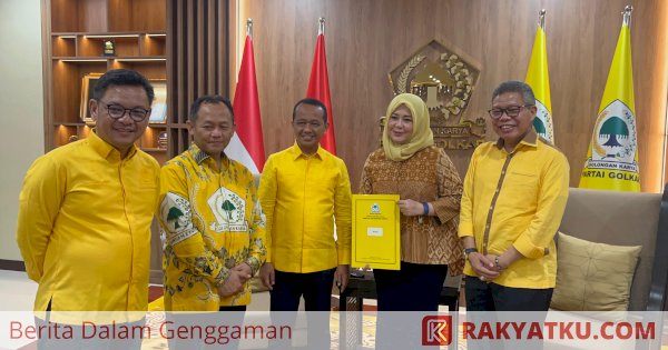 Golkar Serahkan B1-KWK ke Andi Sudirman Sulaiman-Fatmawati Rusdi