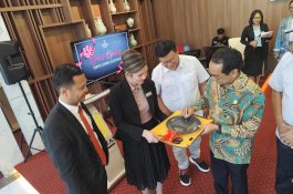 Rektor UNHAS Resmikan 