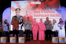 Ribuan Warga Barru Antusias Ikuti Bakti Sosial Kapolda Sulsel