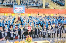 Kukuhkan 3311 Mahasiswa Baru, Rektor Unismuh Makassar Titipkan 5 Kunci Sukses