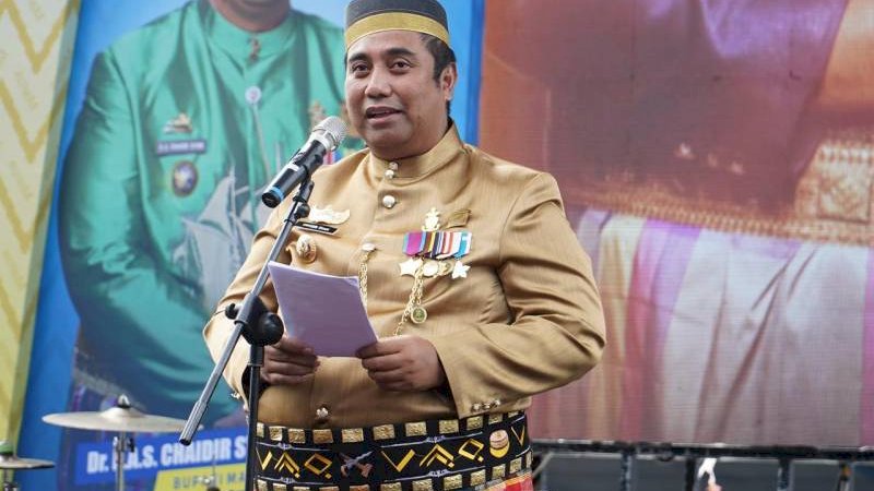 Gelontorkan Rp23 Miliar, Bupati Maros Chaidir Syam Bayar Sertifikasi Guru