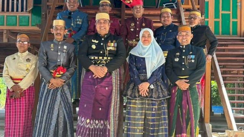 Bupati Maros Chaidir Syam Resmikan Rumah Adat Kerajaan Pakere