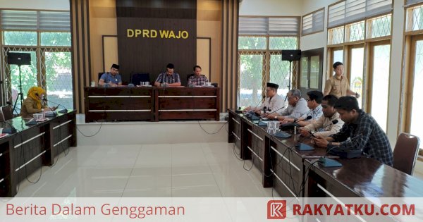 DPRD Wajo Terima Aspirasi Tentang Larangan Penerbitan Surat Domisili