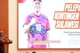 Pj. Gubernur Sulsel Hadiri Pembukaan PON 2024: Dorongan Semangat untuk Kontingen Atlet