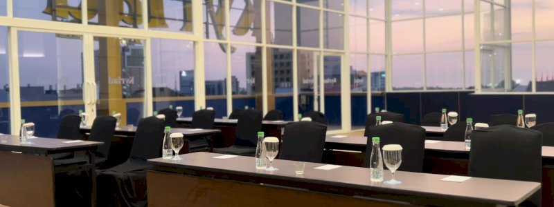 Hadirkan Ruang meeting Baru di Rooftop lantai 6 Kyriad Haka Makassar Tawarkan Promo Diskon 15%