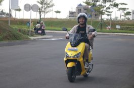 Apresiasi Pelanggan di bulan September, Kalla Kars Bagikan Puluhan Gram Emas