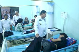 Pastikan Layanan Berjalan, Abdul Hayat Sidak Puskesmas Cempae