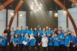 Meningkatkan Pelayanan yang Maksimal Aston Makassar Memberikan Pelatihan Bahasa Inggris