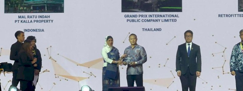 Mal Ratu Indah Raih Penghargaan Tertinggi di ASEAN Energy Awards 2024 untuk Gedung Hemat Energi