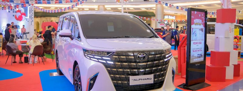 Penawaran Spesial Akhir Tahun, Premium Car Toyota Special Rate Mulai 2% 