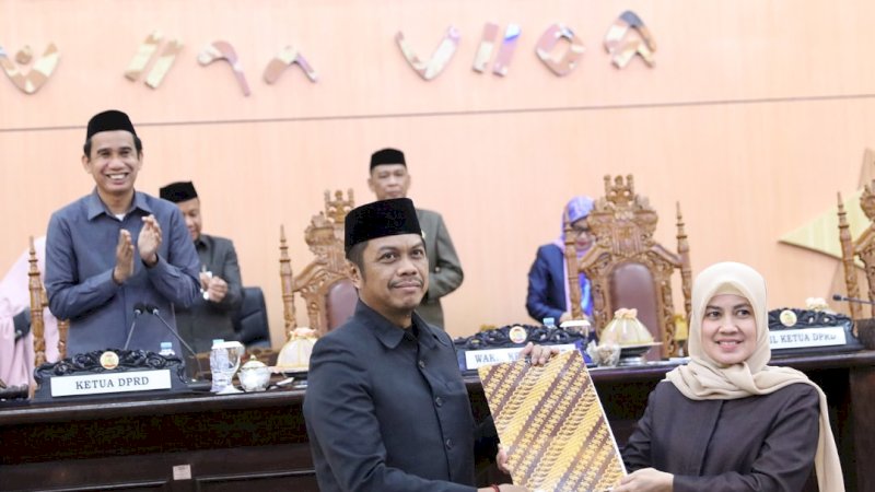 Kepala Bappeda Kota Makassar Hadiri Pengesahan Dua Ranperda di DPRD Makassar