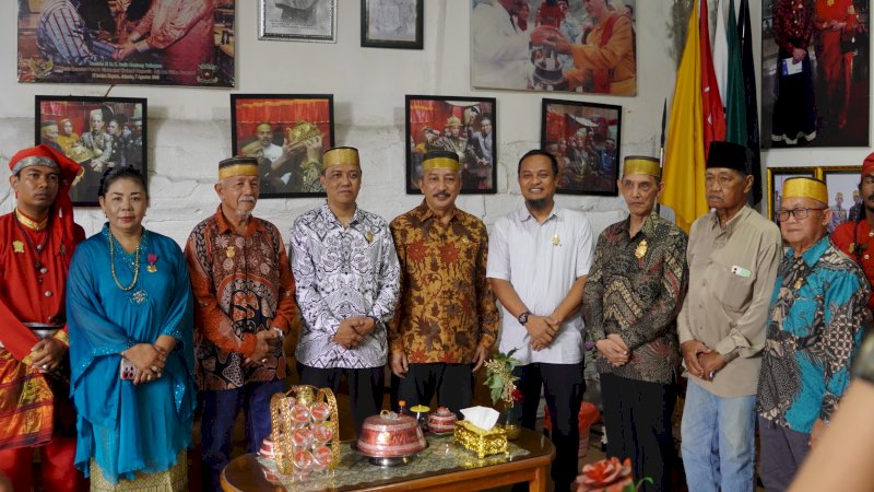 Andi Sudirman Sulaiman Sambangi Kediaman Raja Gowa Andi Kumala Andi Idjo