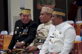 Kinerja Baik Awasi Tata Ruang, Abdul Hayat Terima Penghargaan di HUT Sulsel