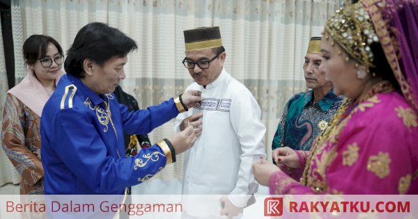 Jufri Rahman dan Isteri Ditahbiskan Jadi Keluarga Kerajaan Kesultanan Maguindanao Filipina