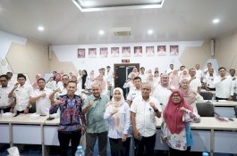 DiskominfoSP Gowa Gelar Monev Tim Pengelola SP4N Lapor