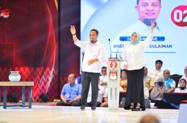 Andi Sudirman - Fatmawati Rusdi Komitmen Dorong Peningkatan Ekonomi Kreatif dan Padat Karya
