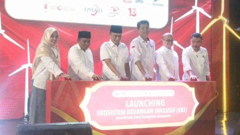 Peluncuran program Ekosistem Keuangan Inklusif bank sulselbar bersama OJK BI dan Sttakeholder setempat  