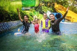 Nyebur Asik dengan Promo KESAMBER di Bugis Waterpark Adventure