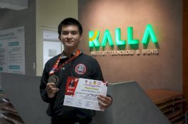 Taklukkan Ajang Nasional, Mahasiswa Kalla Institute Borong 2 Medali Perak