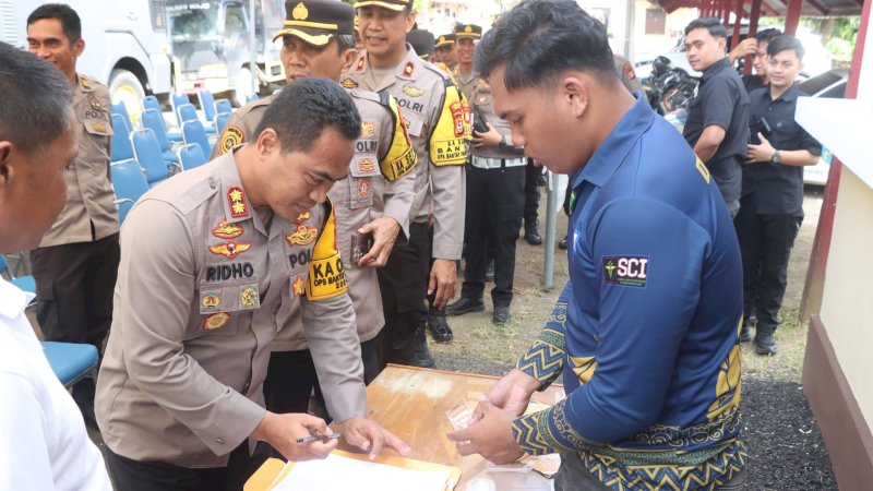 Propam Polda Lakukan Penegakan Ketertiban dan Disiplin di Polres Wajo