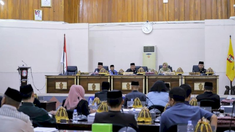 Pemkab dan DPRD Wajo Setujui Ranperda APBD Tahun 2025