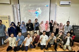 Pelatihan 'Level Up Desainmu' Menggunakan Canva: Membekali Civitas Sekolah Islam Athirah  dengan Keterampilan Desain Profesional