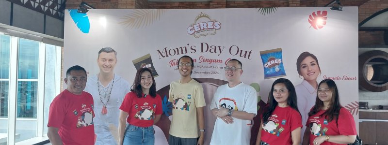 Peringati Hari Ibu Ceres Ajak Puluhan Ibu Berbagi Cerita dan Yoga bersama Artis Ibu Kota