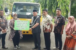 Pemkab Wajo Dapat Bantuan Mobil Tinja
