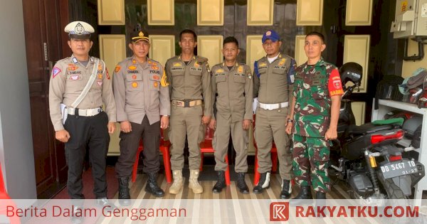Sinergi Personil Polsek Tempe dan Koramil Pengamanan Perayaan Natal 2024