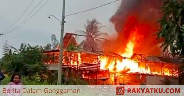 Rumah Panggung di Wajo Ludes Terbakar, Kerugian Capai Rp300 Juta