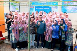 Bupati Barru Serahkan 2 Unit Ambulans Baru untuk Tingkatkan Pelayanan Kesehatan