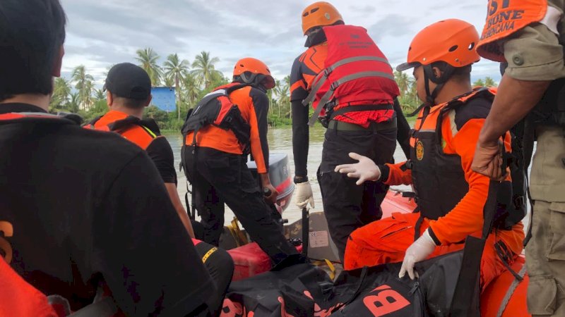 Pria Lanjut Usia Ditemukan Meninggal, Diduga Jatuh Dari Sampan Saat Menyeberang Sungai Walanae