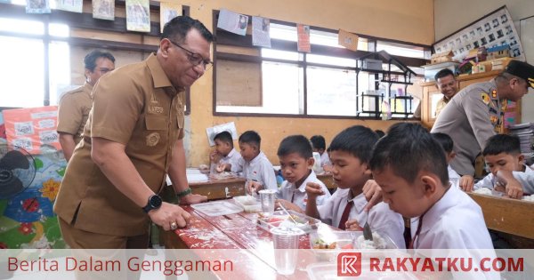 Gowa Mulai Program Makan Bergizi Gratis di 17 Sekolah