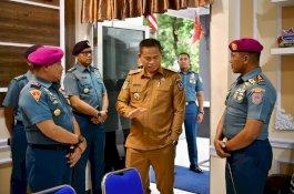 Prof Fadjry Djufry Keliling Lantamal VI, Kenang Masa Kecil