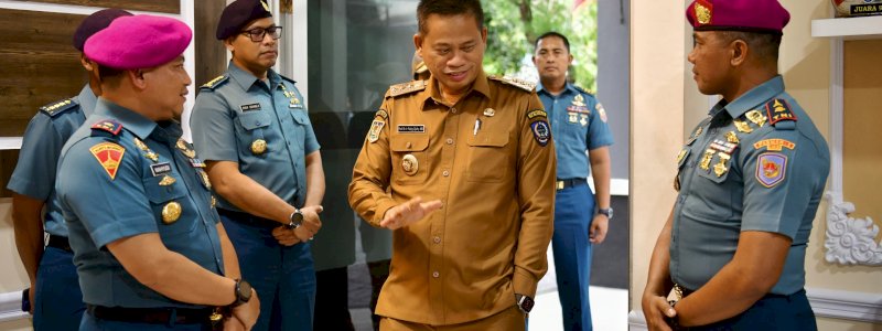 Prof Fadjry Djufry Keliling Lantamal VI, Kenang Masa Kecil