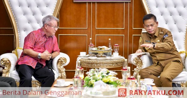 Prof Fadjry Djufry Diundang Hadiri Prosesi Sakral Arak-arakan Dewa