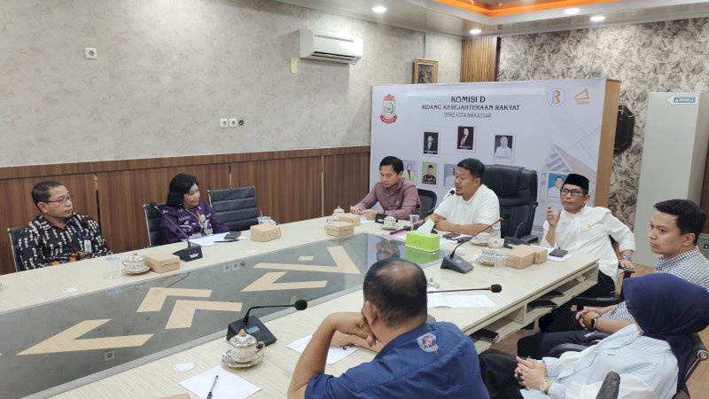 Rapat Dengar Pendapat komisi D DPRD Makassar dengan Dinas Pendidikan Kota Makassar pada Kamis 23/1/2025. (Dok Rakyatku)