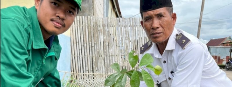 Mahasiswa KKN UIN Alauddin Makassar Sukses Gelar Aksi Hijau di Desa Bonto Bahari