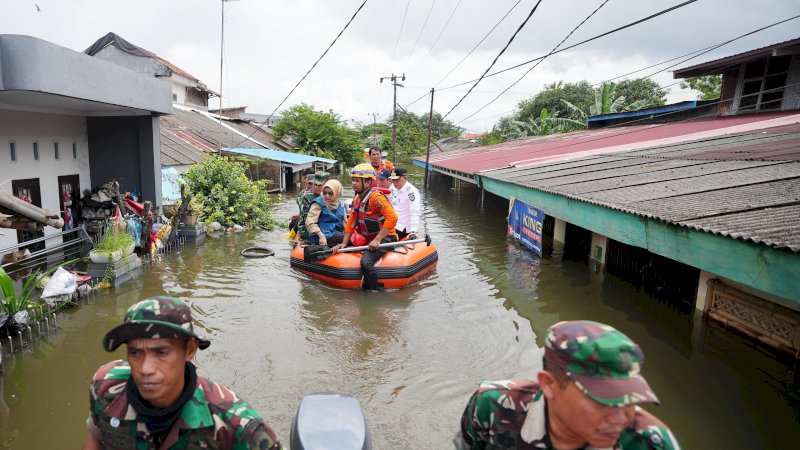 Penjabat Gubernur Sulsel Harap Ada Solusi Permanen untuk Masalah Banjir