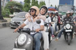 Valentine Couple Rides & Movie Date Meriahkan Perayaan Valentine